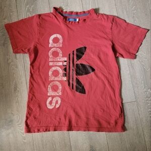 Vintage Adidas T- Shirt